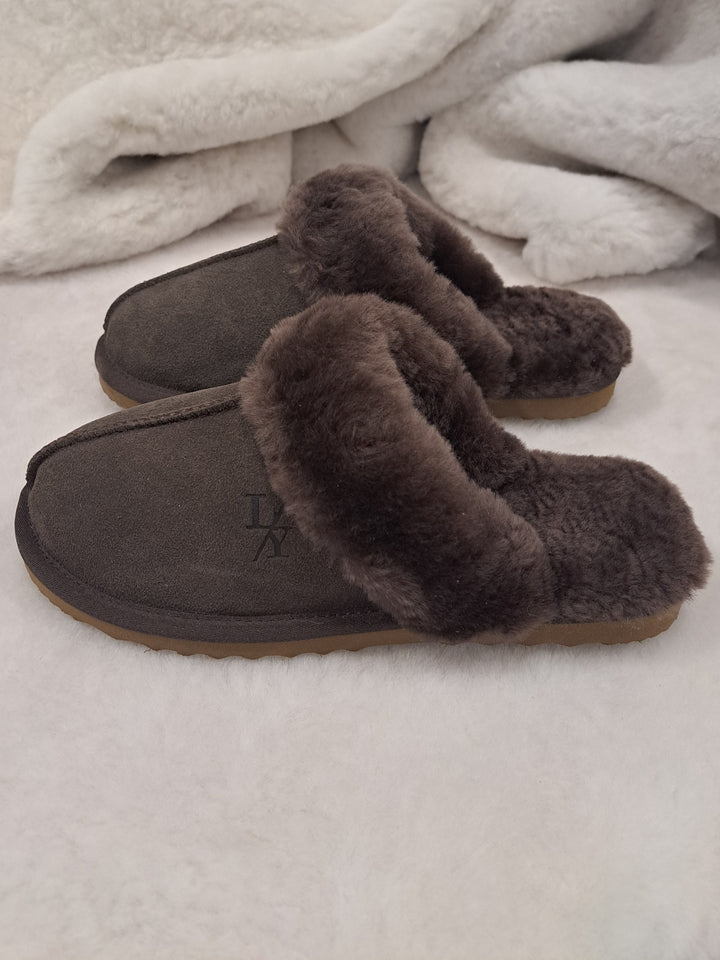 LV1 Hausschuhe – Wildleder-Lamm – Accessoires – Dunkelbraun