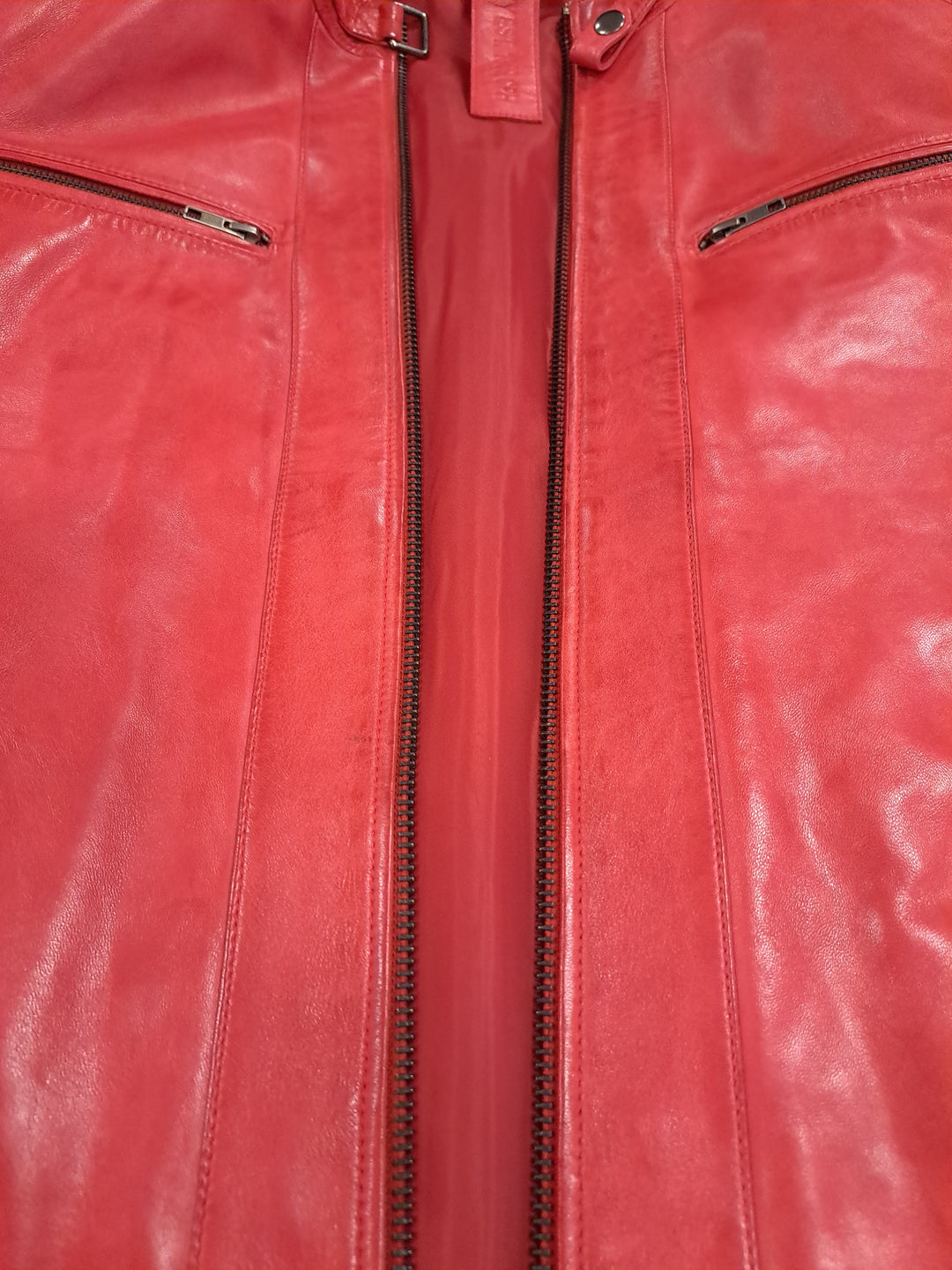 Charlie, 65 cm. - Krage - Lamm Polish Nappa Läder -Man - Chili Red