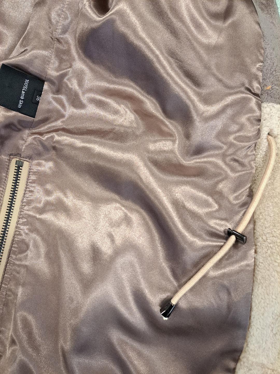 Filuka, 100 cm. - Kaulus - Curly Lamb - Naiset - Latte & Dark Beige