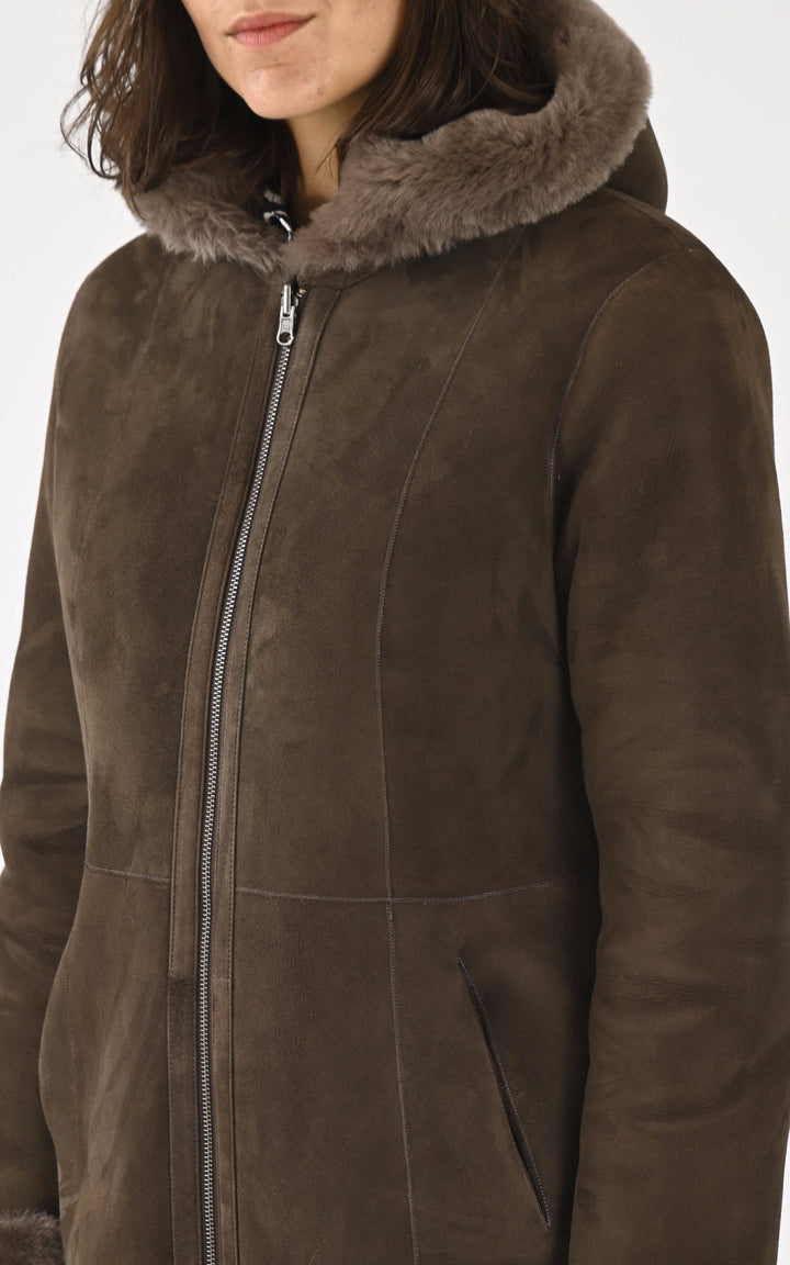 A "BASE 90" Taupe La Canadienne 3/4 Femme details photo