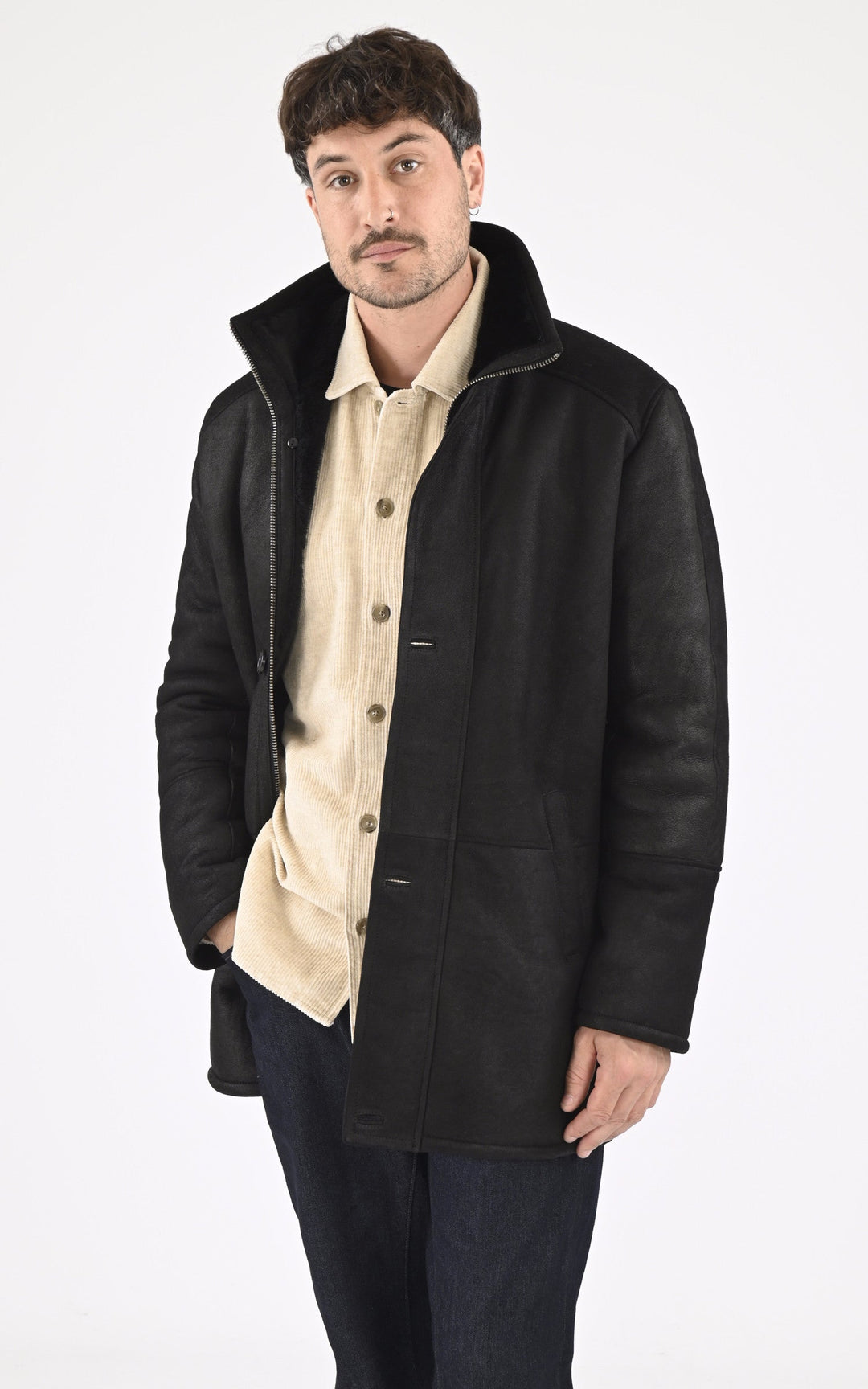 A "GUILLAUME" Noir La Canadienne 3/4 Homme opened photo