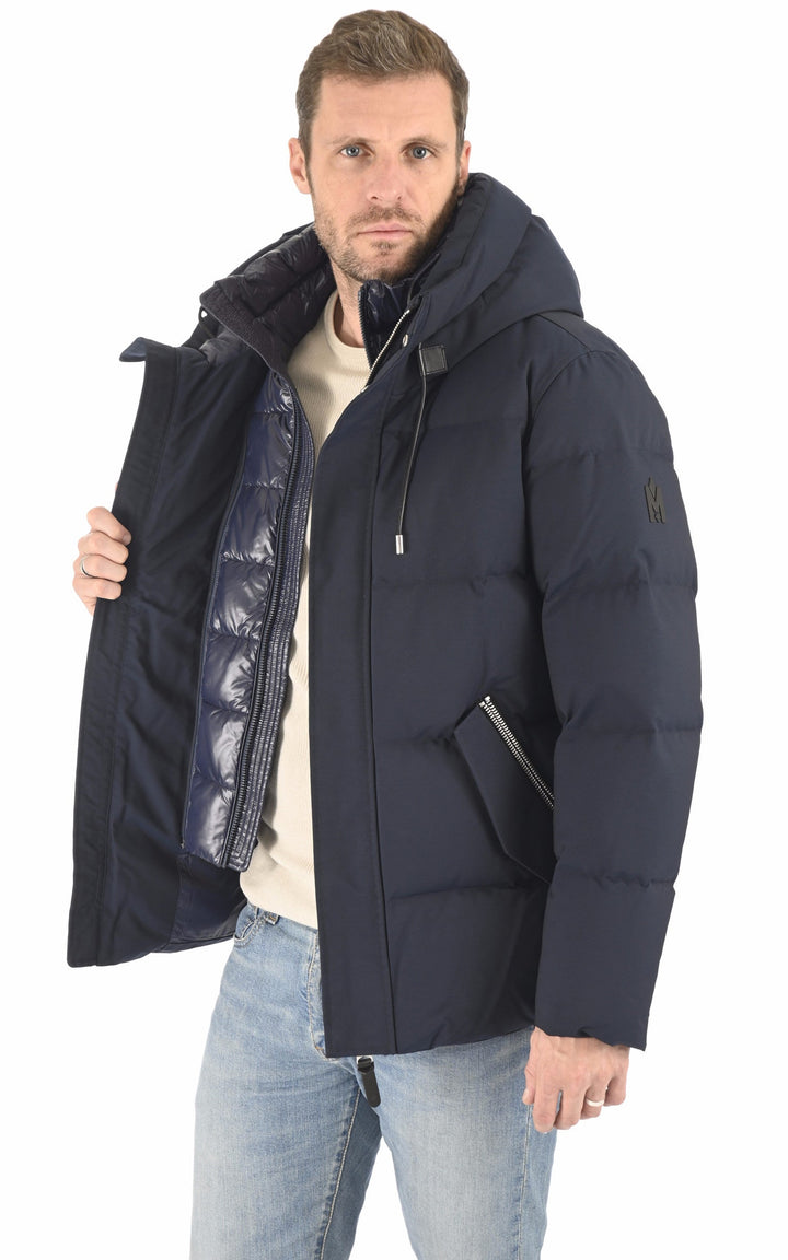 A "GRAYDON" Bleu Marine Mackage Ves Doudoune Homme interior photo