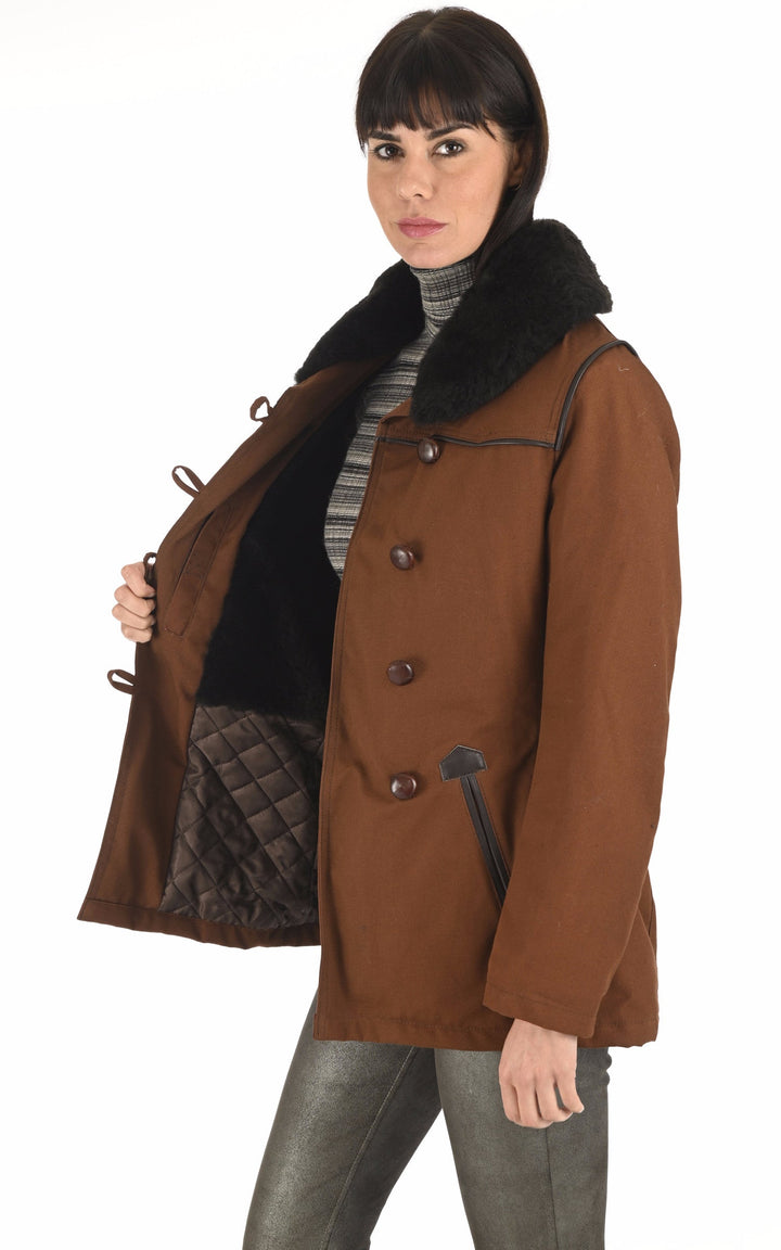 A "CANADIENNE F" Marron La Canadienne Veste Femme interior photo