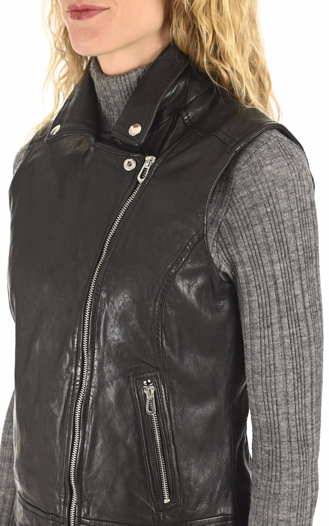 A "SARAH 102338" Noir Rose Garden Gilet Femme details photo