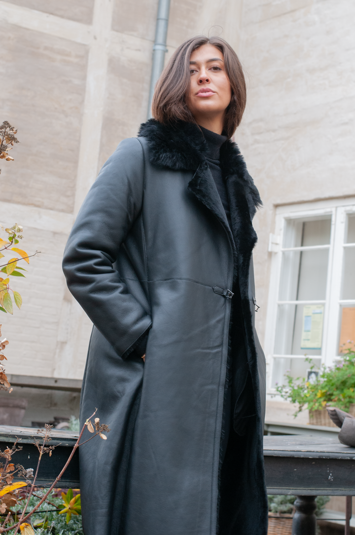 Gislaine, 110 cm. - Kaulus - Nappa Lamb - Naiset - Musta