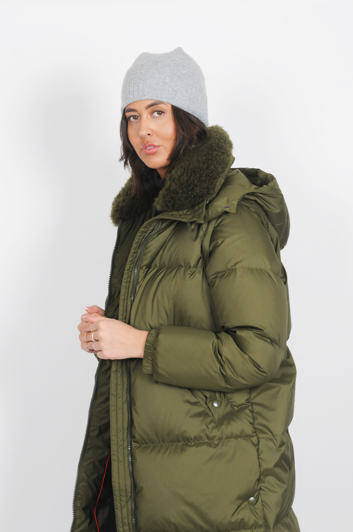 Kannerva, 98 cm. - Untuvatakki/liivi - Naiset - Army Green