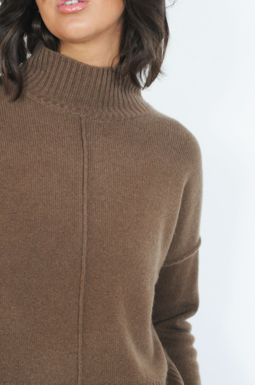 SY-23080 Sweater - 100% Cashmere - Kvinde - Mørkebrun