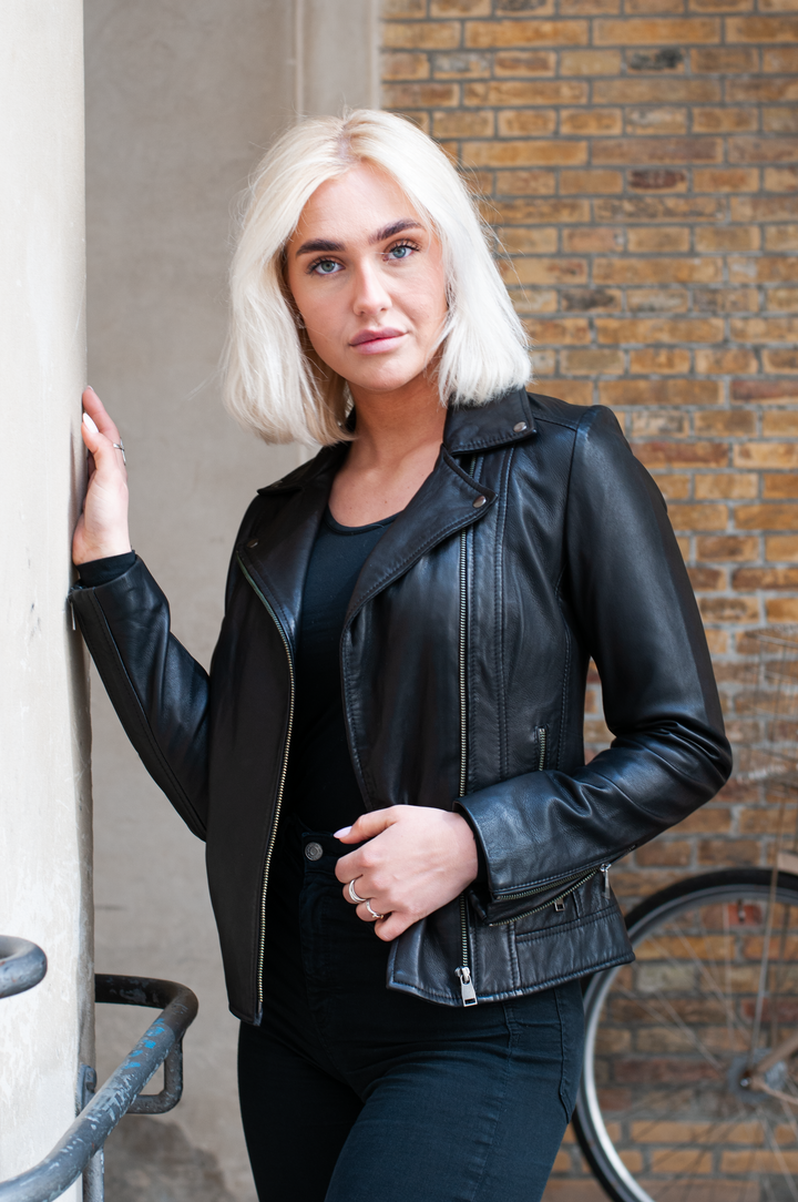 Bella - Lammelæderjakke - Dame - Sort