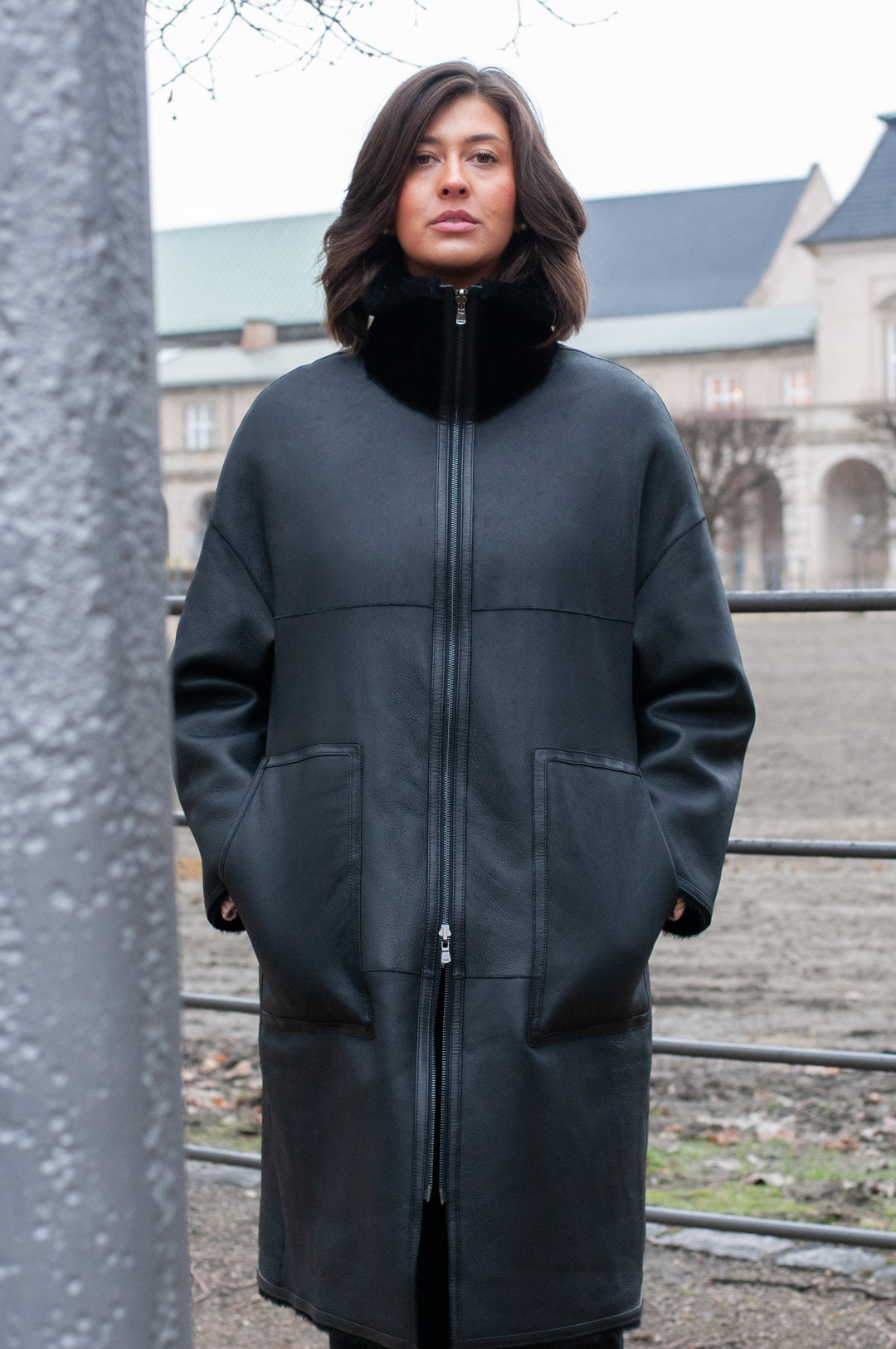 Isilda, 105 cm. - Colletto - Agnello Nappa - Donna - Nero