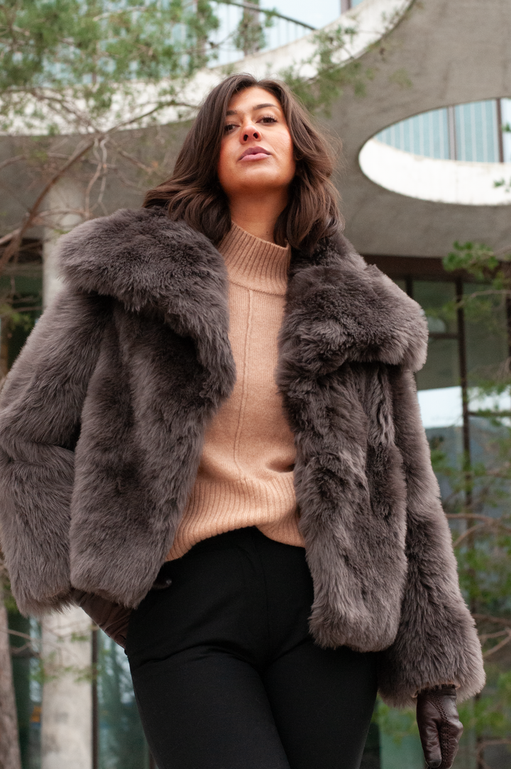 Irmine, 55 cm. - Kragen - Toskana-Lamm - Damen - Taupe