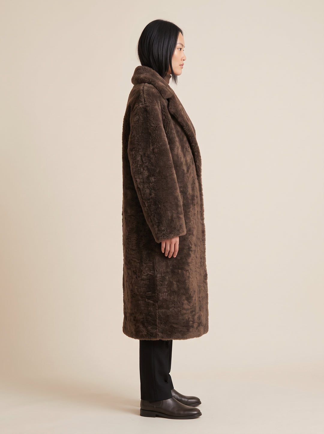 Hella, 95 cm. - Collar Curly Lamb - Women - Brown