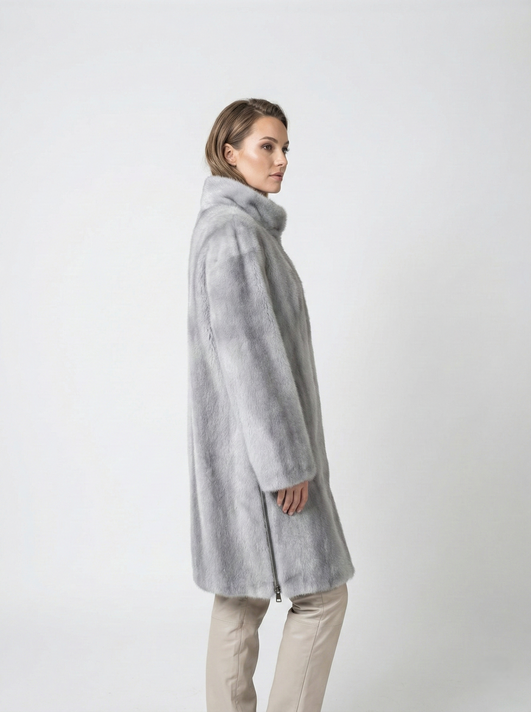 Filuka, 100 cm. - Halsbånd - Mink - Kvinder - Safir