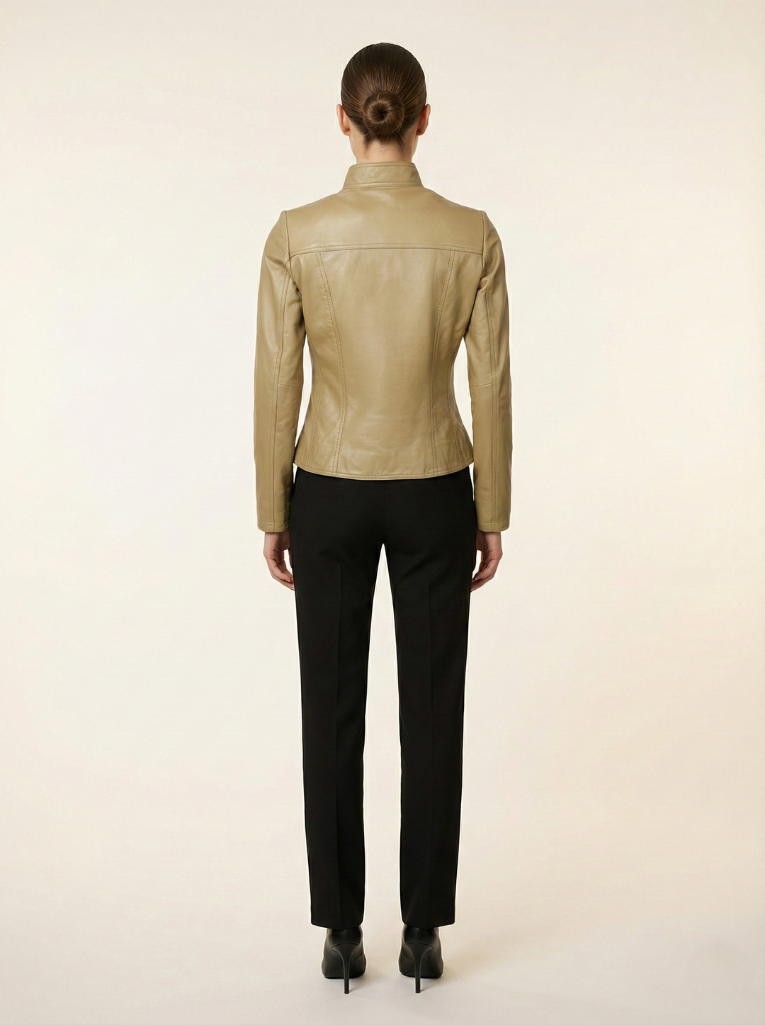 P 14-01, 55 cm. - Lam Olijf Gelooid Leer-Wome - Olijf