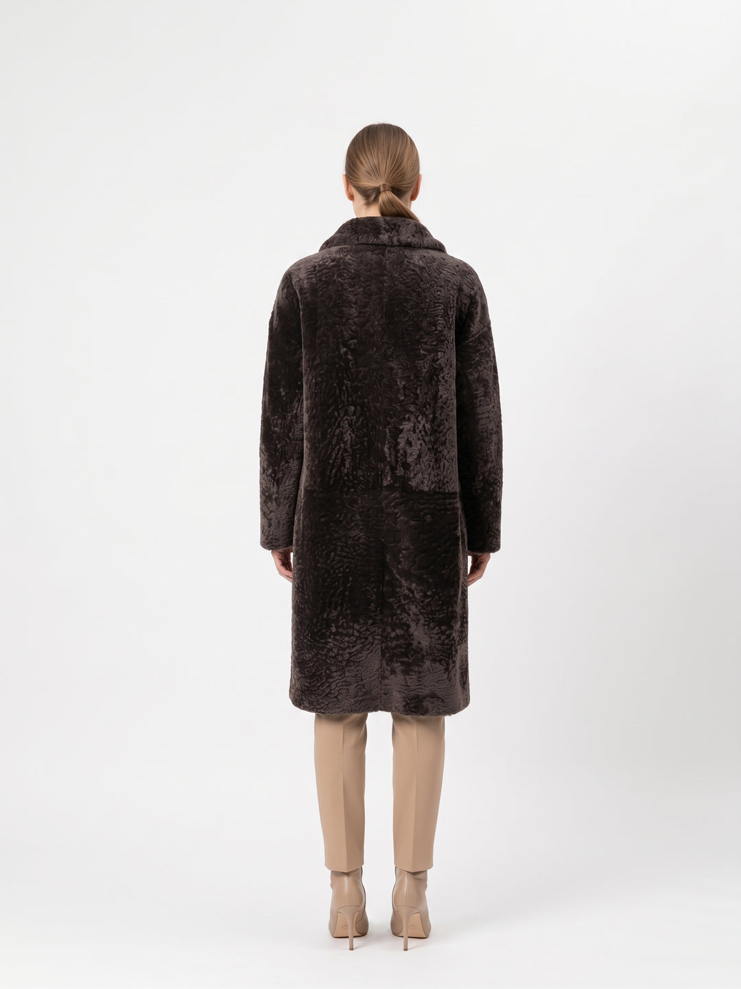 Hella, 98 cm. - Collar Wave Lamb - Women Brown