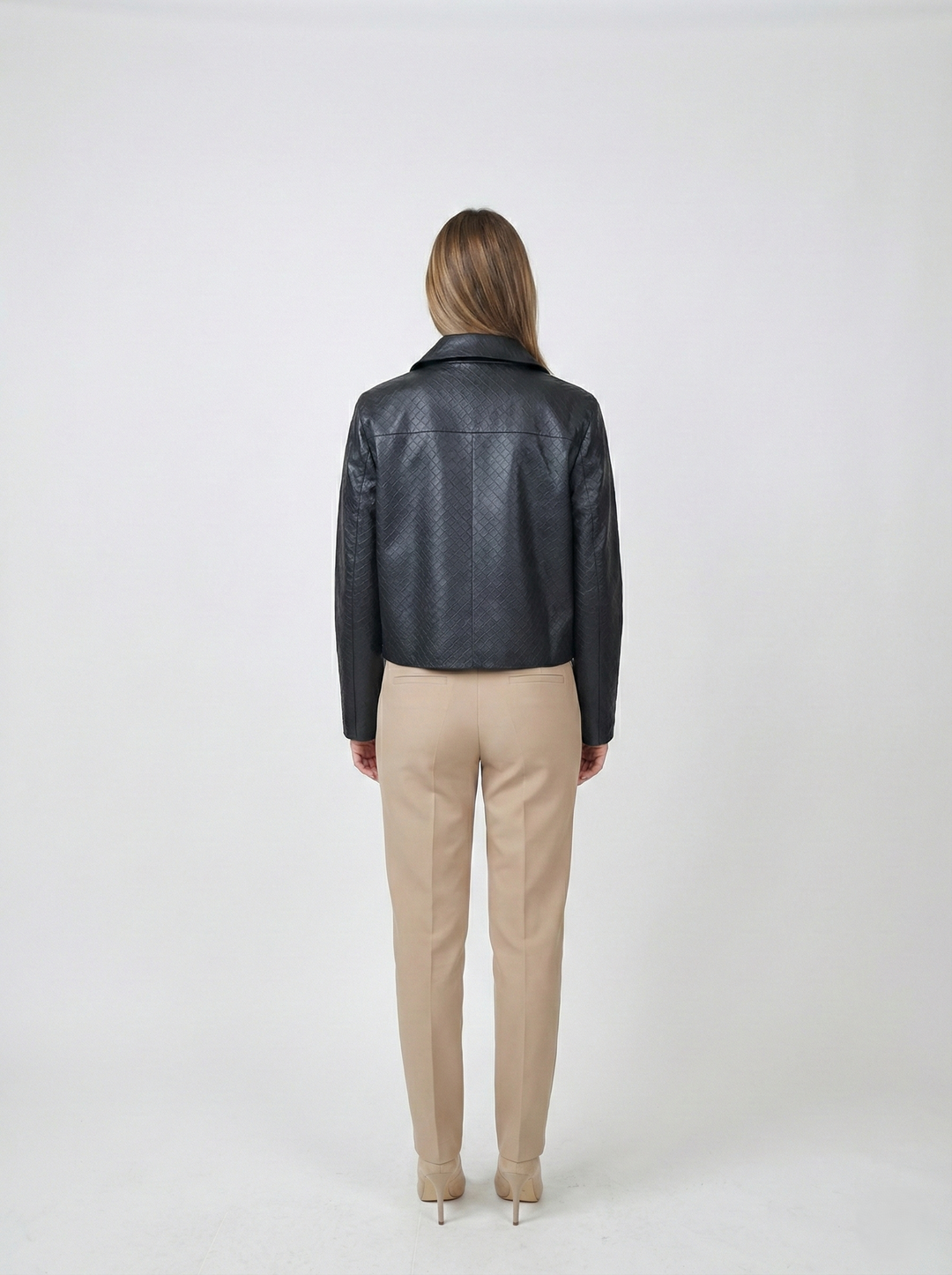 Angela, 52 cm. - Krave - Lammelæder - Damer - Sort