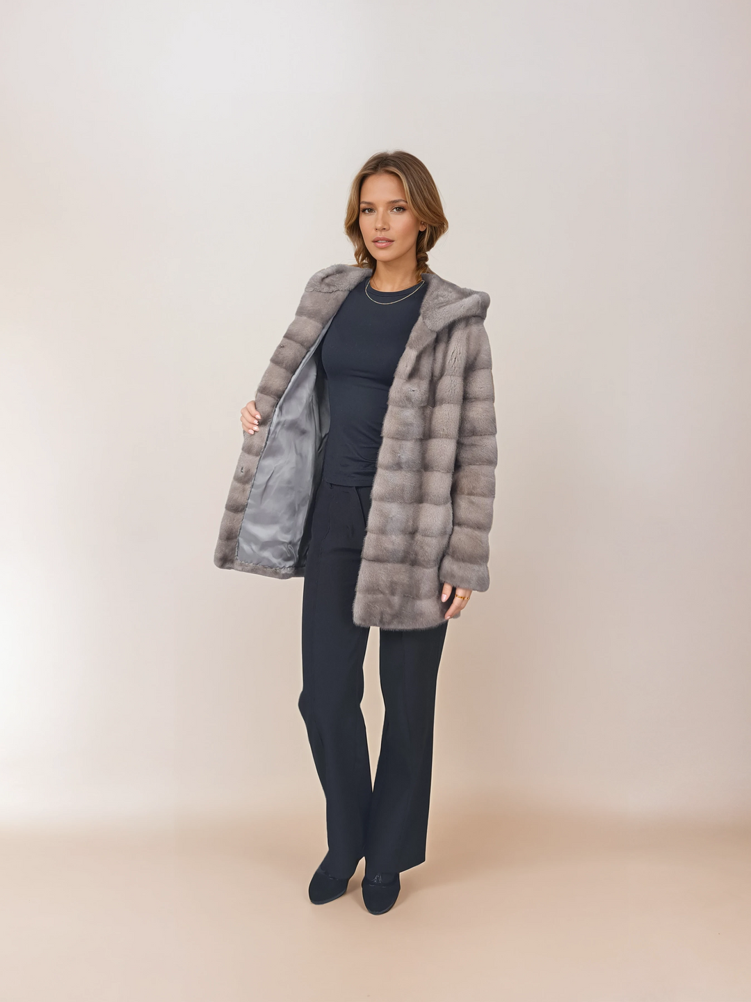Victoria, 75 cm. - Hette - Mink - Dame - Sølvblå