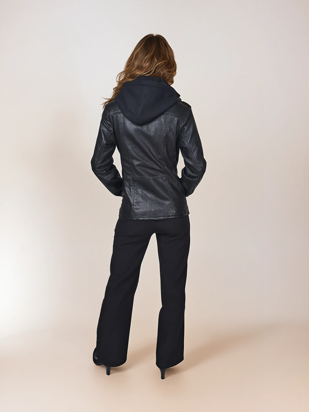 Hollis, 65 cm. - Schafsleder - Damen - Schwarz
