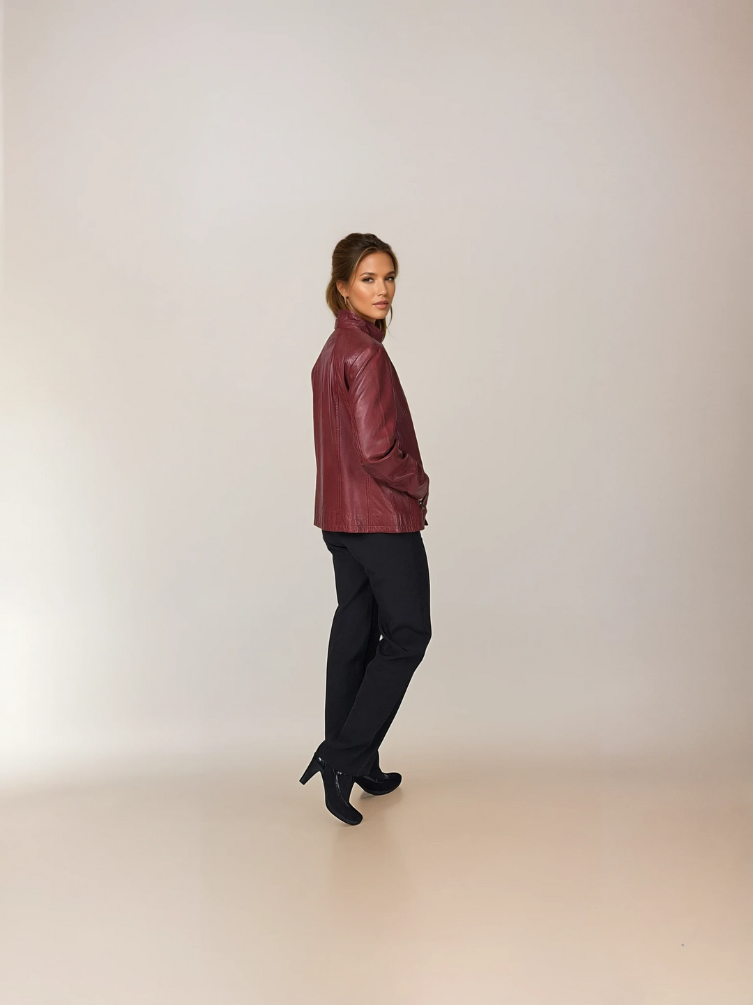 P 14-02 - Comfort - Lamb Malli Leer - Dames - Rood
