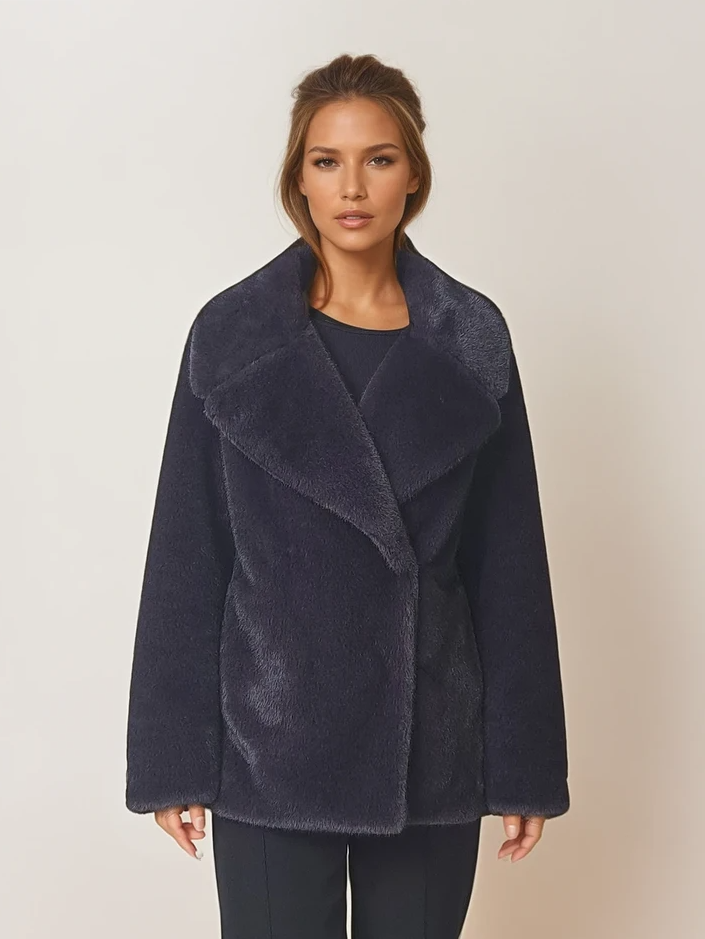 Jordana, 70 cm. - 100 % Kunstpelz – Damen – Lila