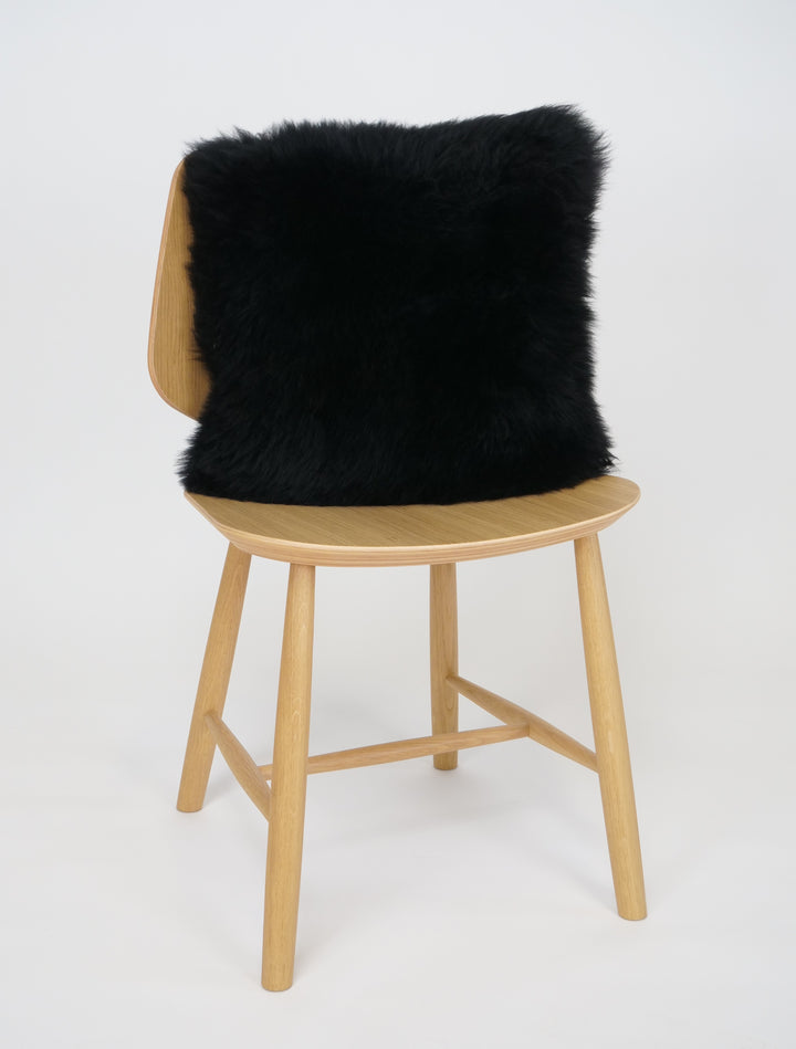 Putetrekk 40*40 cm. - Saueskinn - Tilbehør - Svart