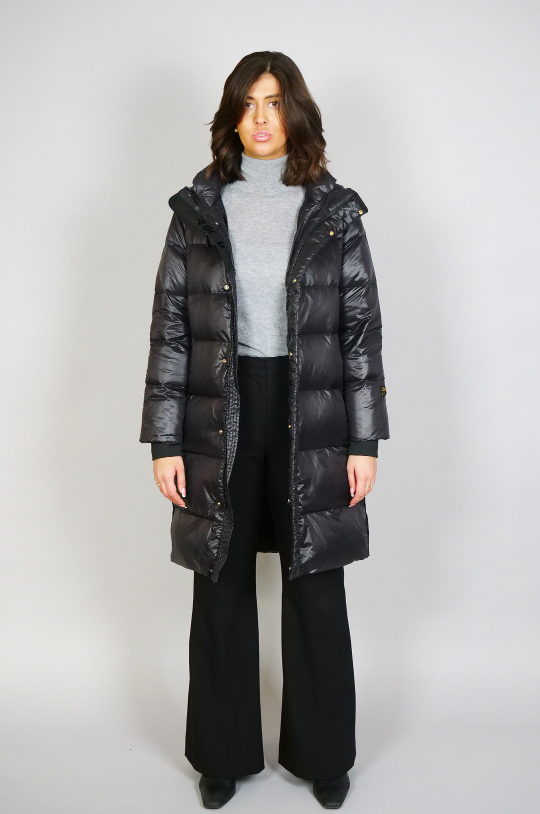 Harriet, 95 cm. - Dunjakke med hette - Dame - Sort