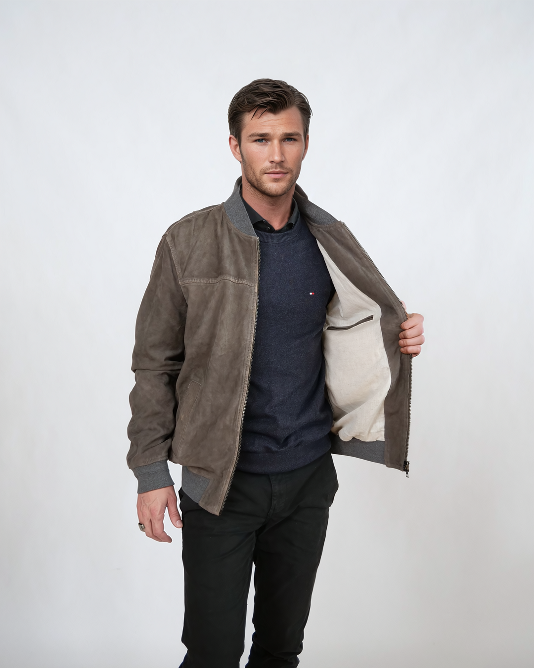 Isak, 68 cm. - Geit semsket skinn - Mann - Grå