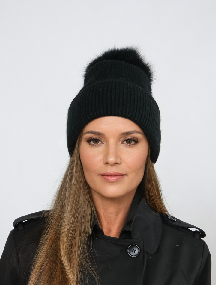 HL22C007 Angora uld pelsbeanie med pompon - Sort