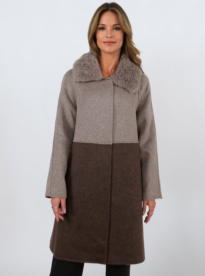 Italia, 95 cm. - Krage - 100 % ull - Dame - Taupe & Dark Brown