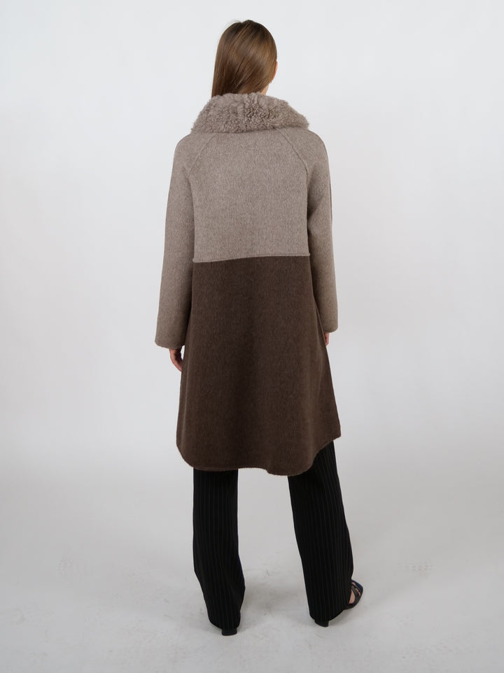 Italia, 95 cm. - Krage - 100 % ull - Dame - Taupe & Dark Brown