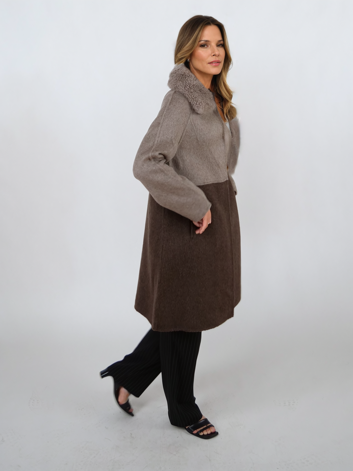 Italia, 95 cm. - Krage - 100 % ull - Dame - Taupe & Dark Brown
