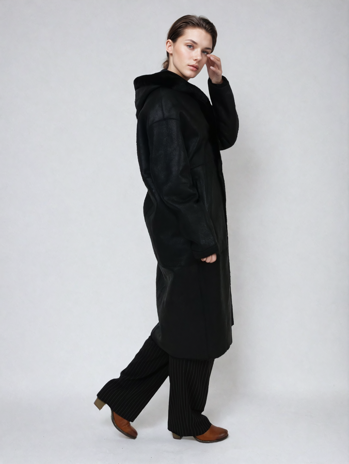 Ausron, 110 cm. - Huva - Nappa Lamb Crack - Dam - Svart