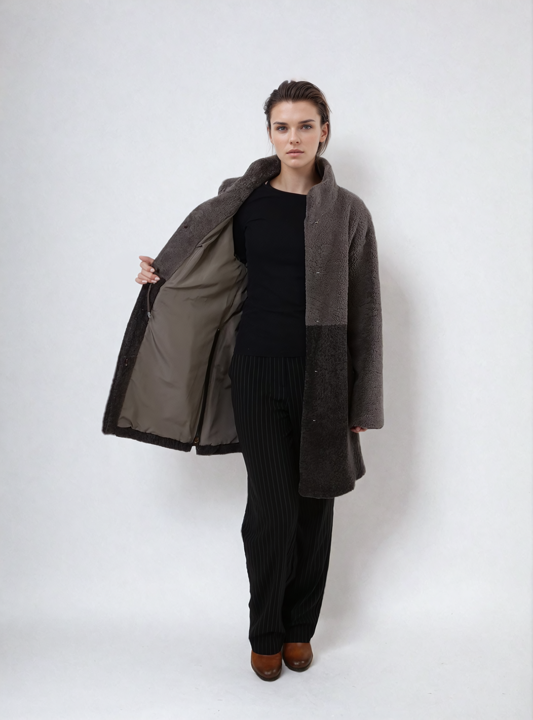 Ganaia, 85 cm. - Krage - Curly Lamb - Dame - Taupe & Coffee