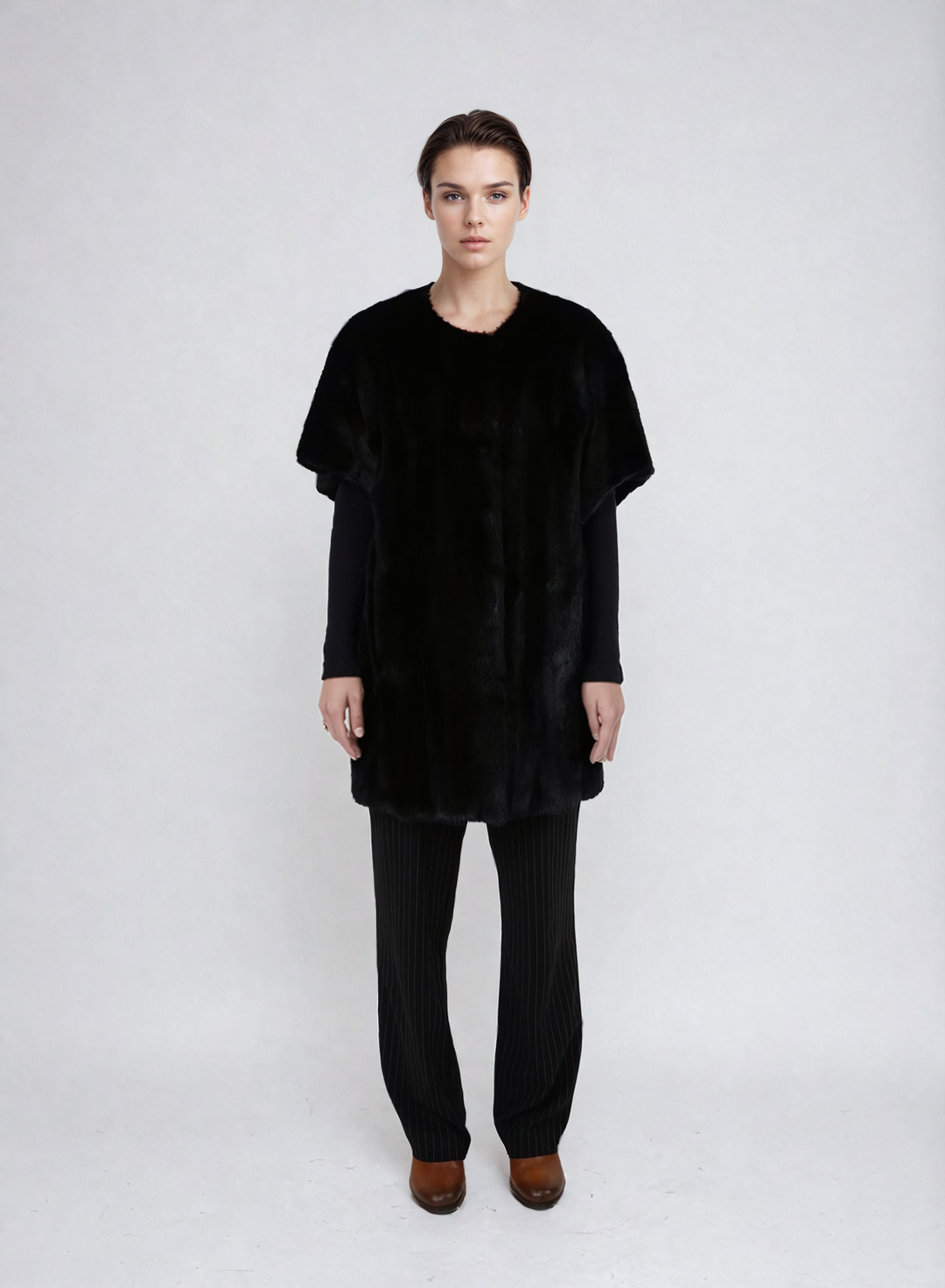 Kay West, 80 cm. - Mink Let Out - Kvinder - Sort