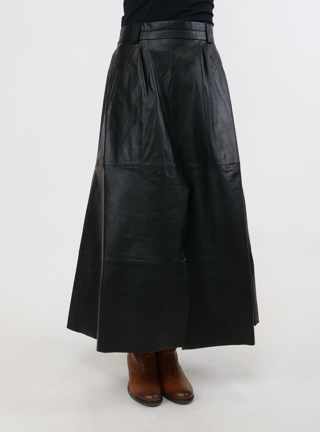 Ny Lummy-nederdel, 88 cm. - Lammelæder - Dame - Sort