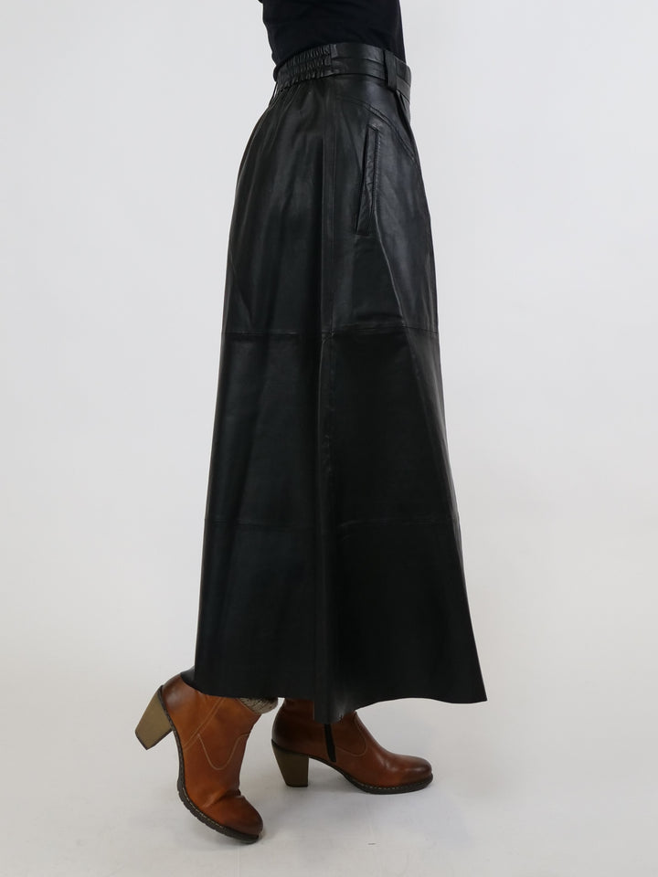Ny Lummy-nederdel, 88 cm. - Lammelæder - Dame - Sort