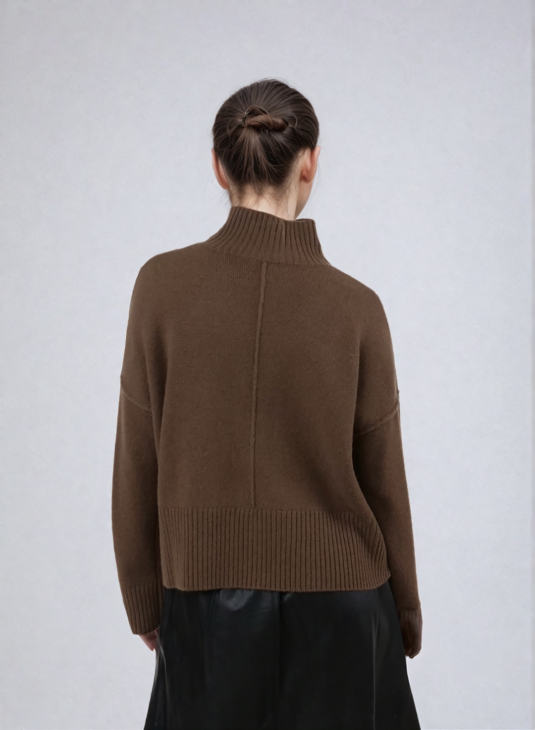 SY-23080 Sweater - 100% Cashmere - Kvinde - Mørkebrun
