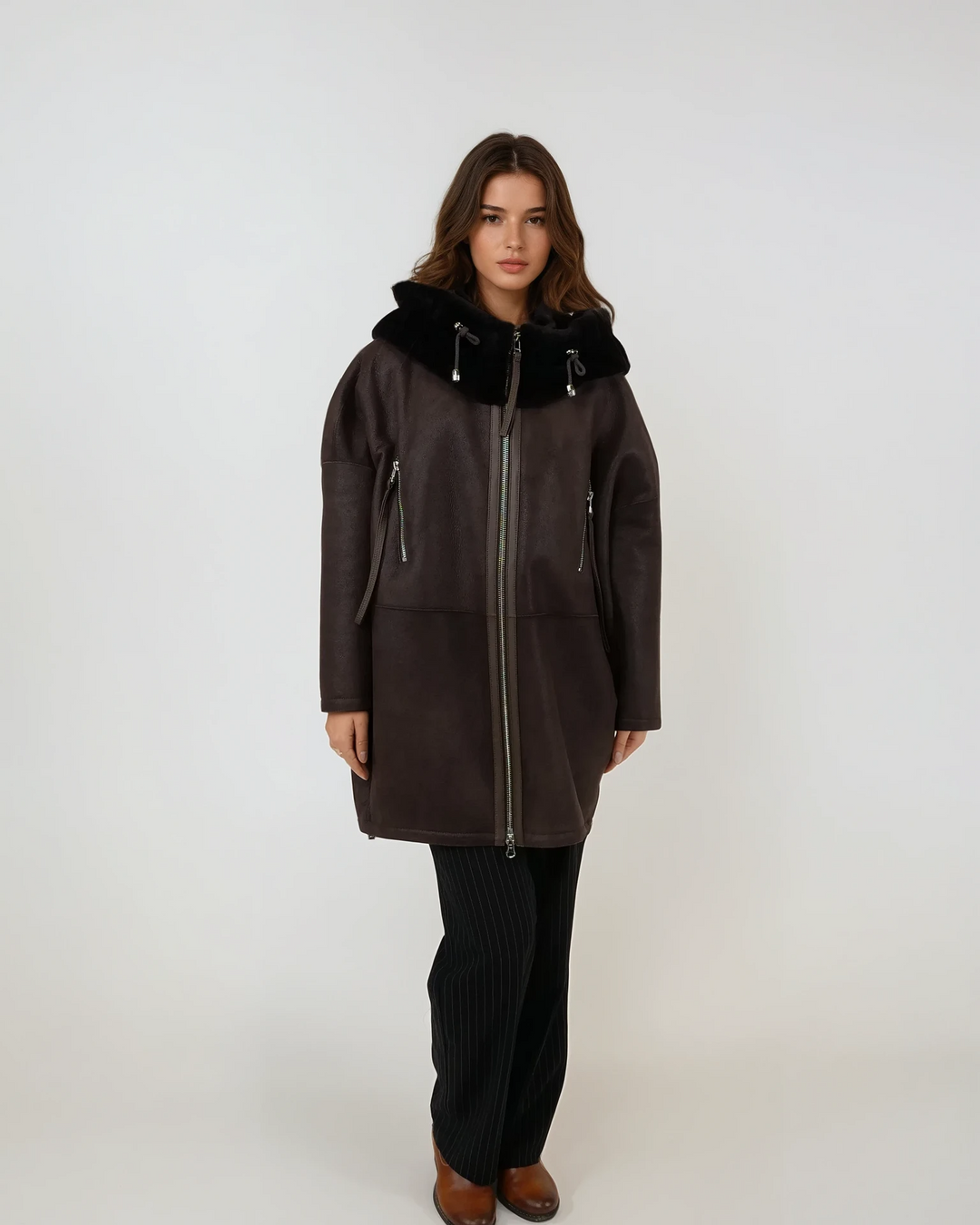 Etwas, 86 cm. - Nappa-Lamm – Damen – Braun