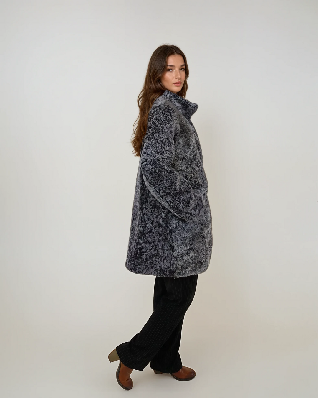 Innocente, 83 cm. - Krave - Nappa Lamb Brisa - Damer - Sort
