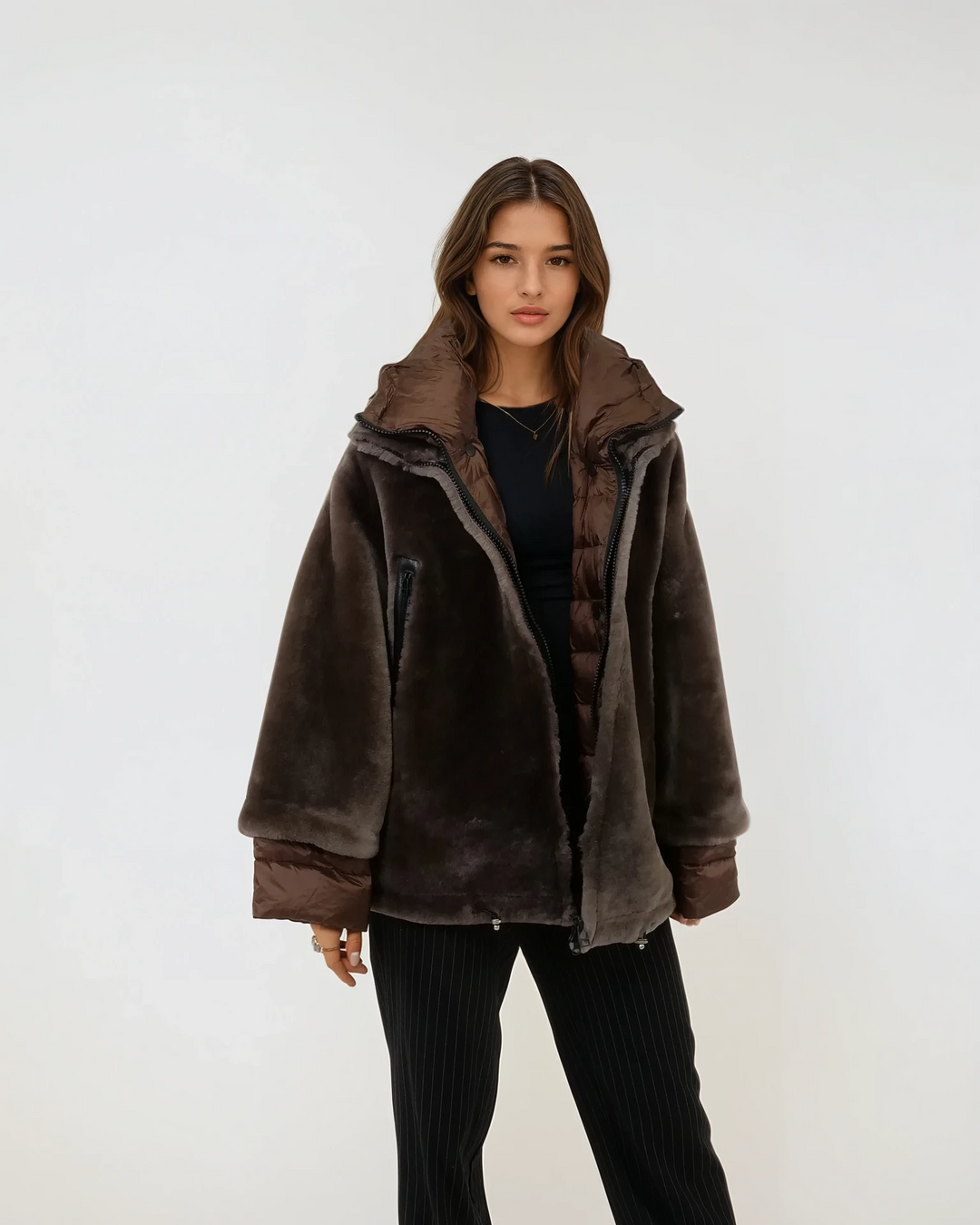 Idaan, 69 cm. - Capuchon - Lamssteil haar - Dames - Bruin