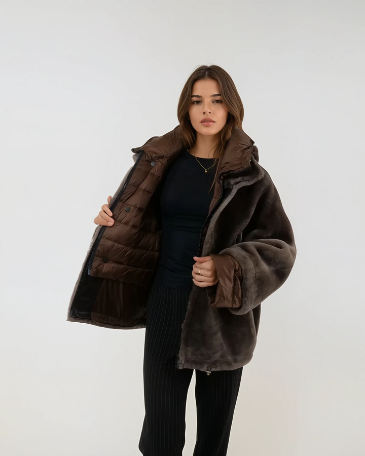 Idaan, 69 cm. - Capuchon - Lamssteil haar - Dames - Bruin