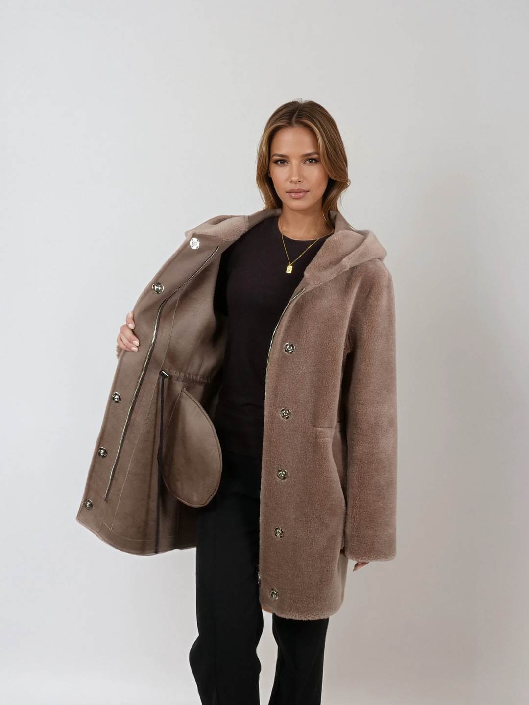 Iric, 85 cm. - Kapuze - Air Wool - Damen - Kastanie
