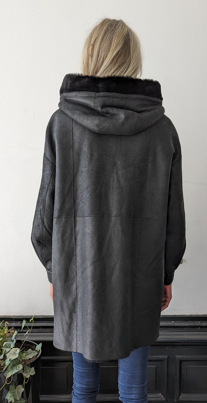 Gavina, 84 cm. - Capuchon - Nappa Lam - Dames - Zwart