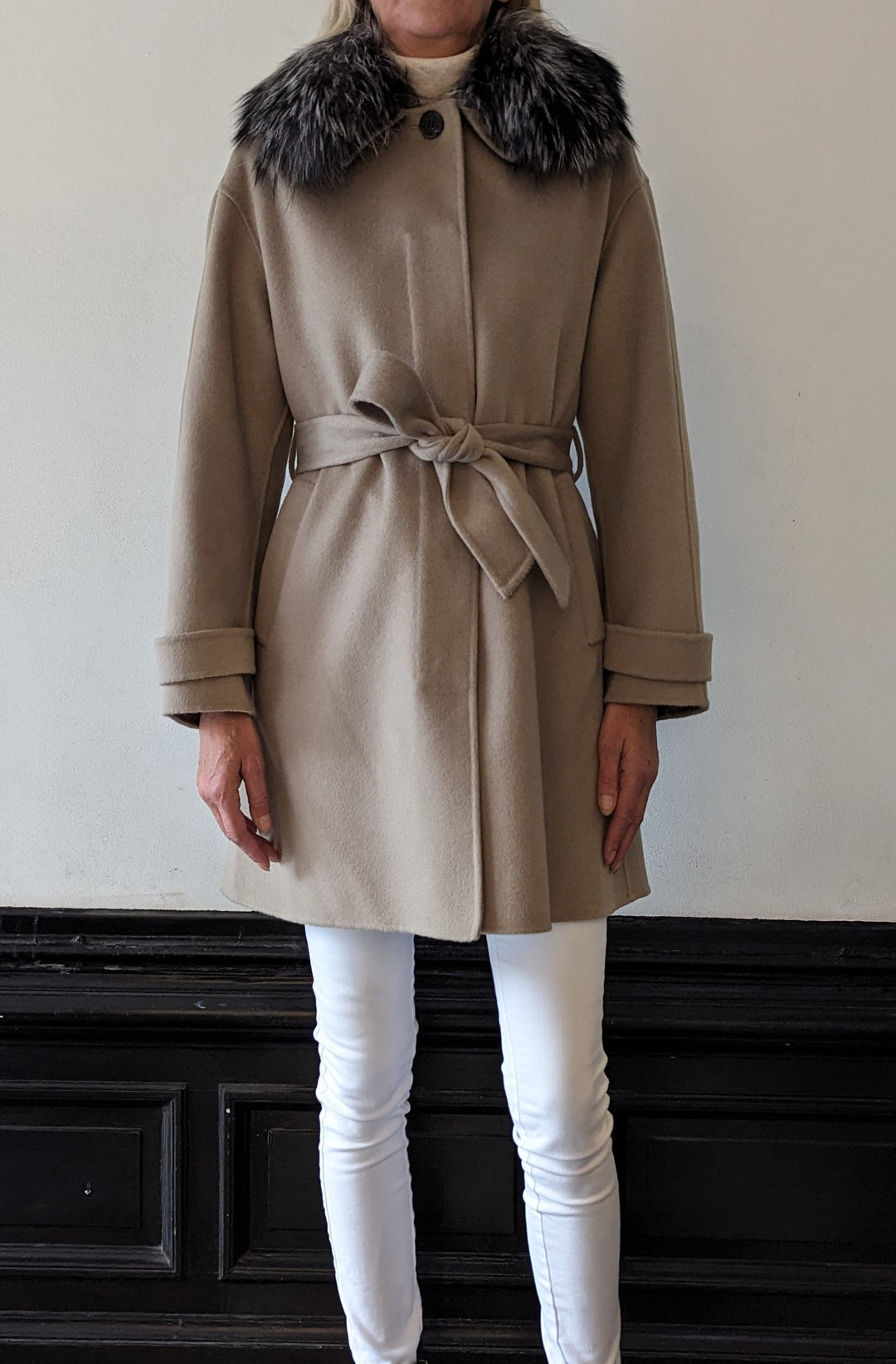 Majdan, 90 cm.  - Ull/Cashmere Coat - Dame - Eik
