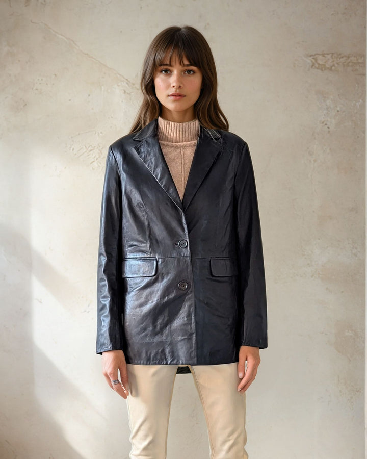 Julissia Blazer, 73 cm. - Lam Malli Leer - Dames - Zwart