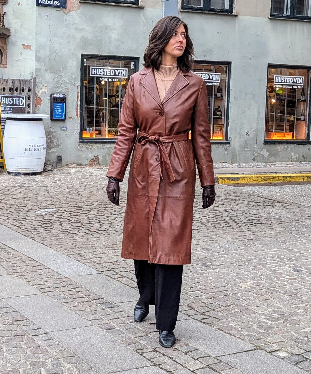 Connie, 115 cm. - Kraag - Lams Malli Leer - Dames - Donker cognac