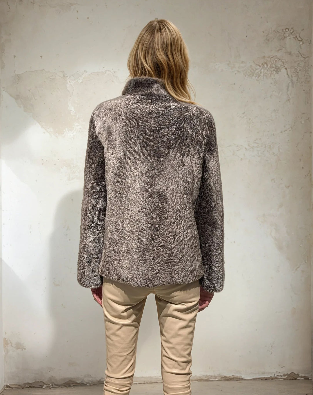 Irbid, 63 cm. - Krave - La Coon Lamb - Kvinder - Mørkebrun