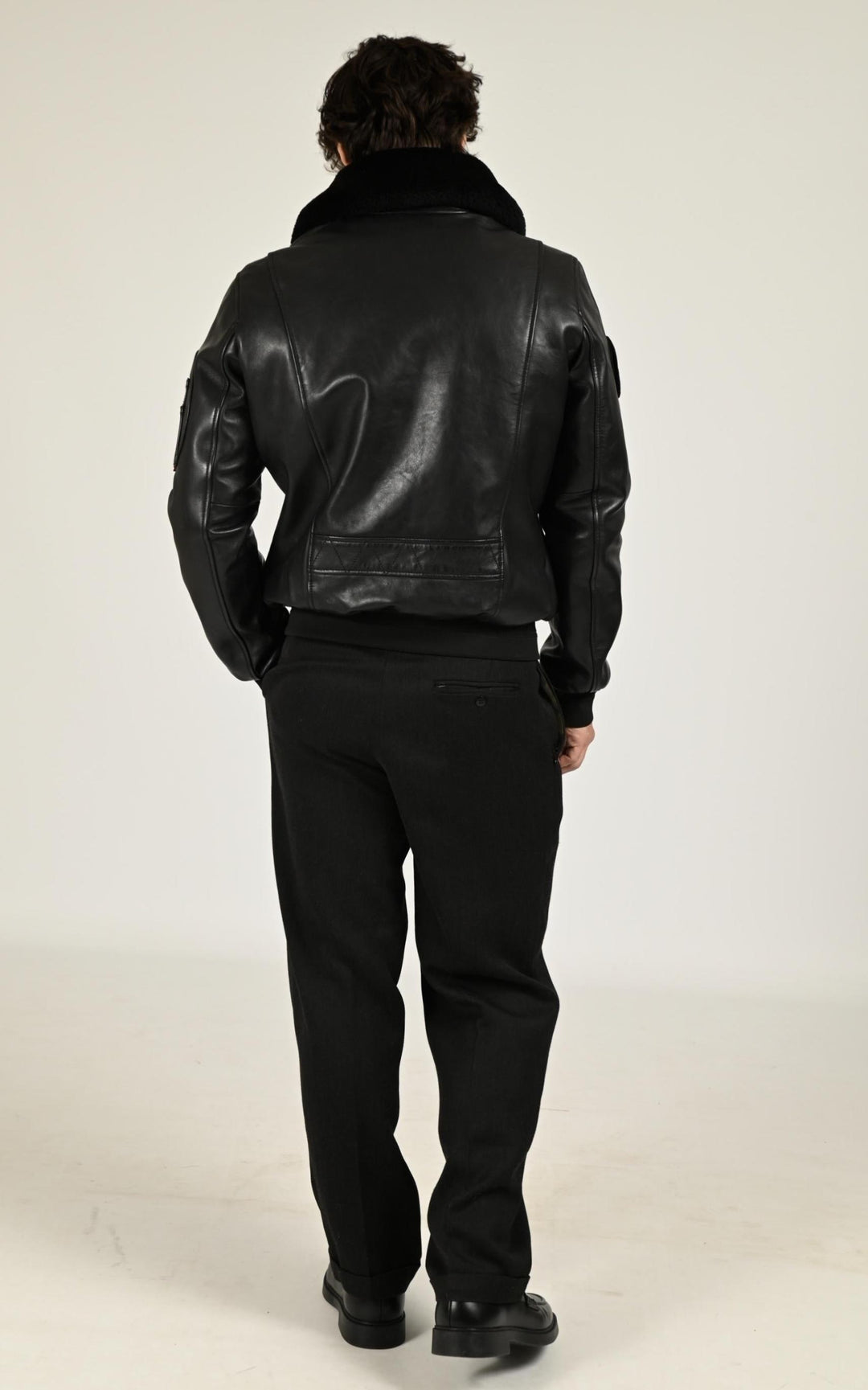 Pilote Cuir Homme Patrouille De France, modèle Rafal de couleur noir