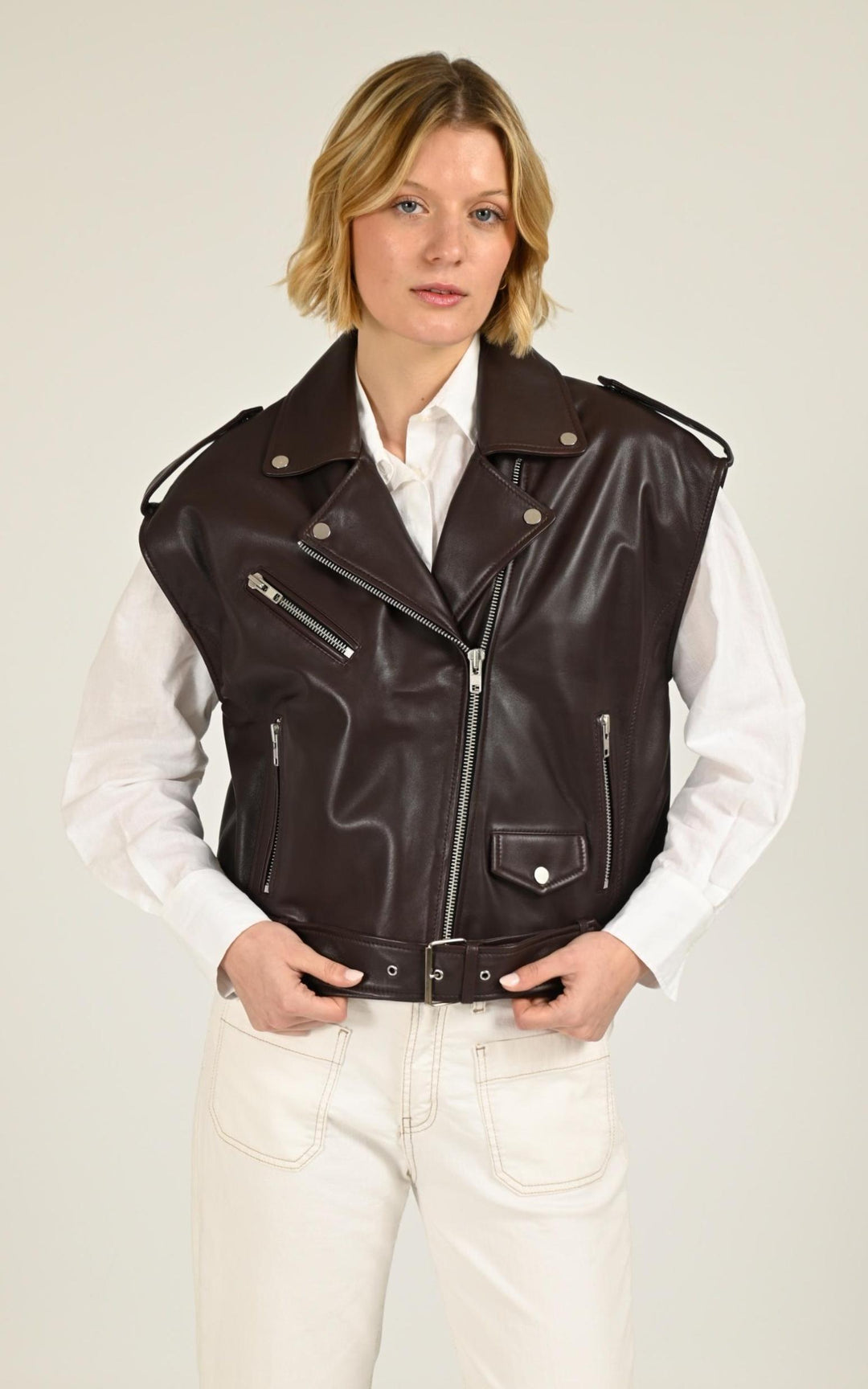 Gilet Cuir Femme Serge Pariente, modèle Stef gilet de couleur bordeaux