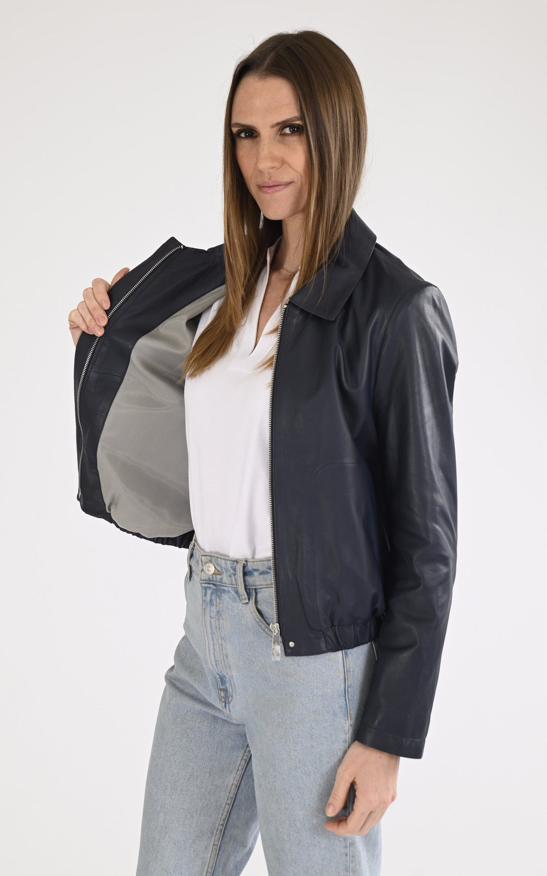 A "ODESSA 65065" Bleu Marine Oakwood Blouson Femme interior photo