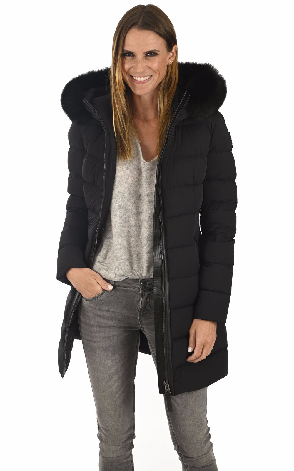 A "CALLA-BX" Noir Mackage 3/4 Doudoune Femme opened photo